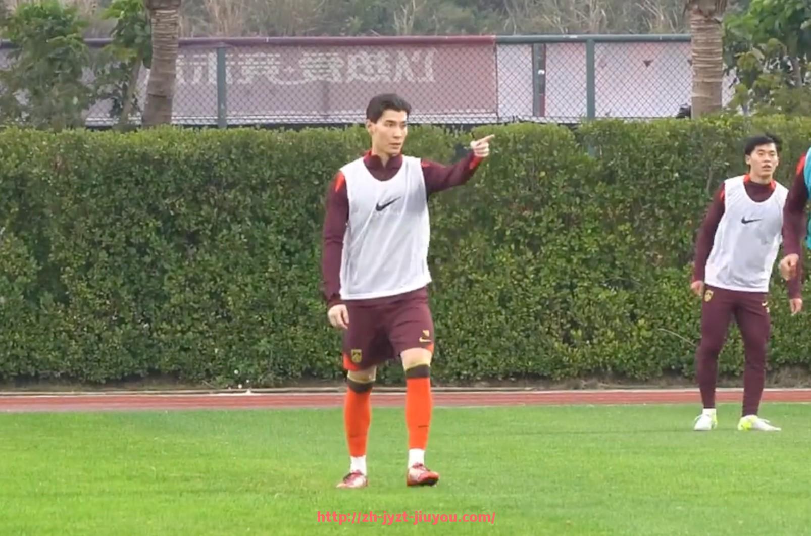 九游jiuyou-世俱杯专用球衣科技布料的研发方向与材料创新趋势分析